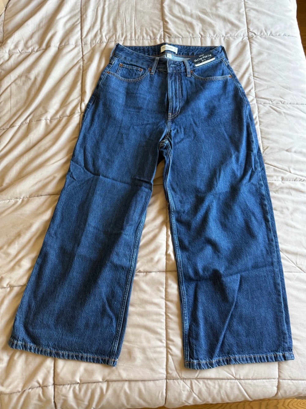Abercrombie & Fitch Women’s Cropped Wide Leg Curve Love